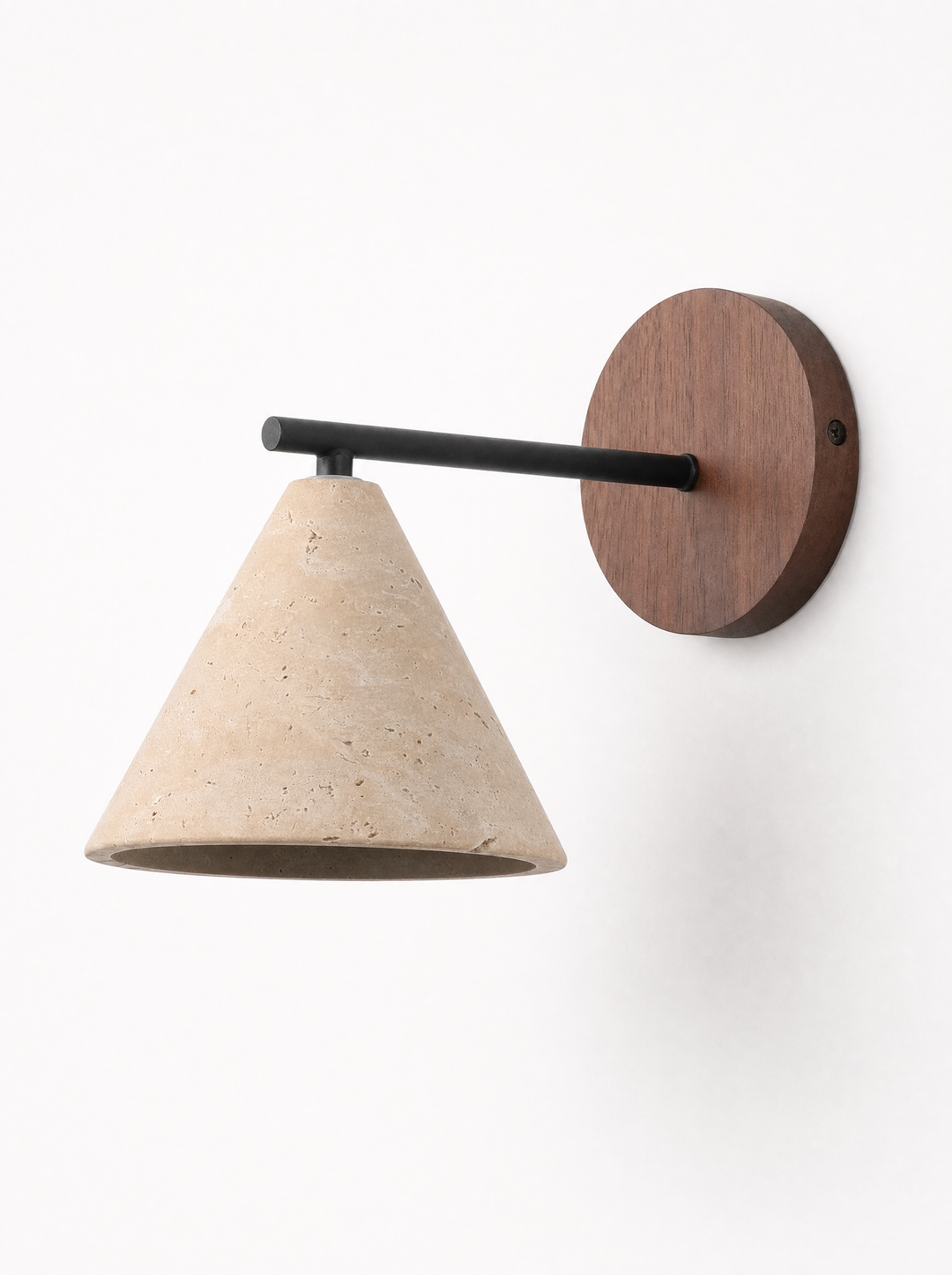 Fonte wall lamp, three quarter view from the right